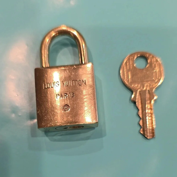 Louis Vuitton Gold Padlock with Key - Picture 2 of 4